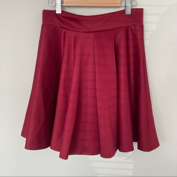 Red Skater Skirt - Picture 4 of 6